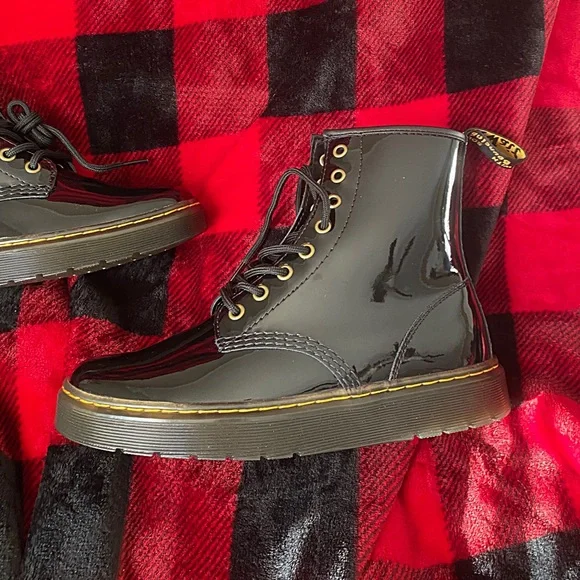 ♥️💖 NEW Dr. Martens Black Patent Leather Zavala Combat Boots NO BOX - Picture 10 of 13